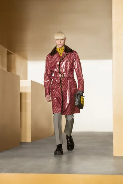 Look 45